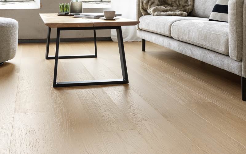 Maxwood XL Ek Natur Raw 127037 Vardagsrumsgolv S
